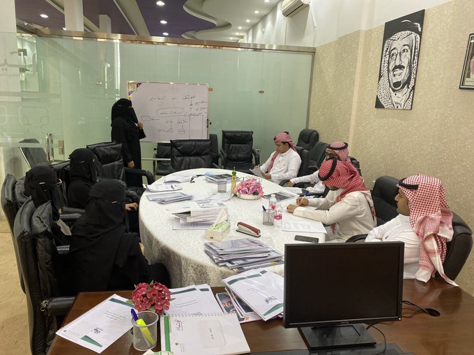 التطوير المهني للعاملين .